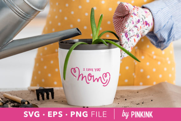 I Love You Mom: A Graphics Asset for Crafting Heartfelt Gifts